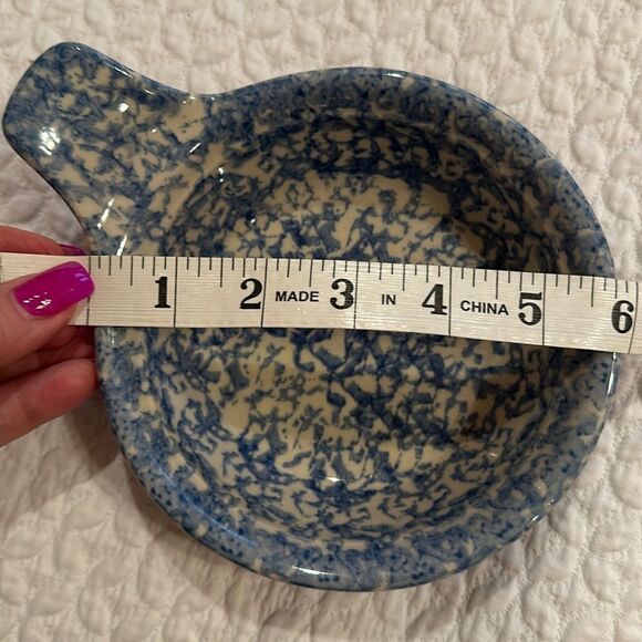 Henn Pottery Lugged Bowl Blue Spongewear Soup Dip Appetizer - Picture 3 of 6
